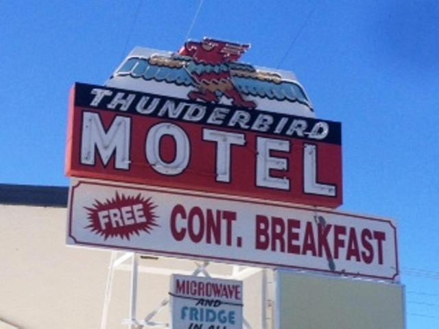 Thunderbird Motel Bishop Buitenkant foto