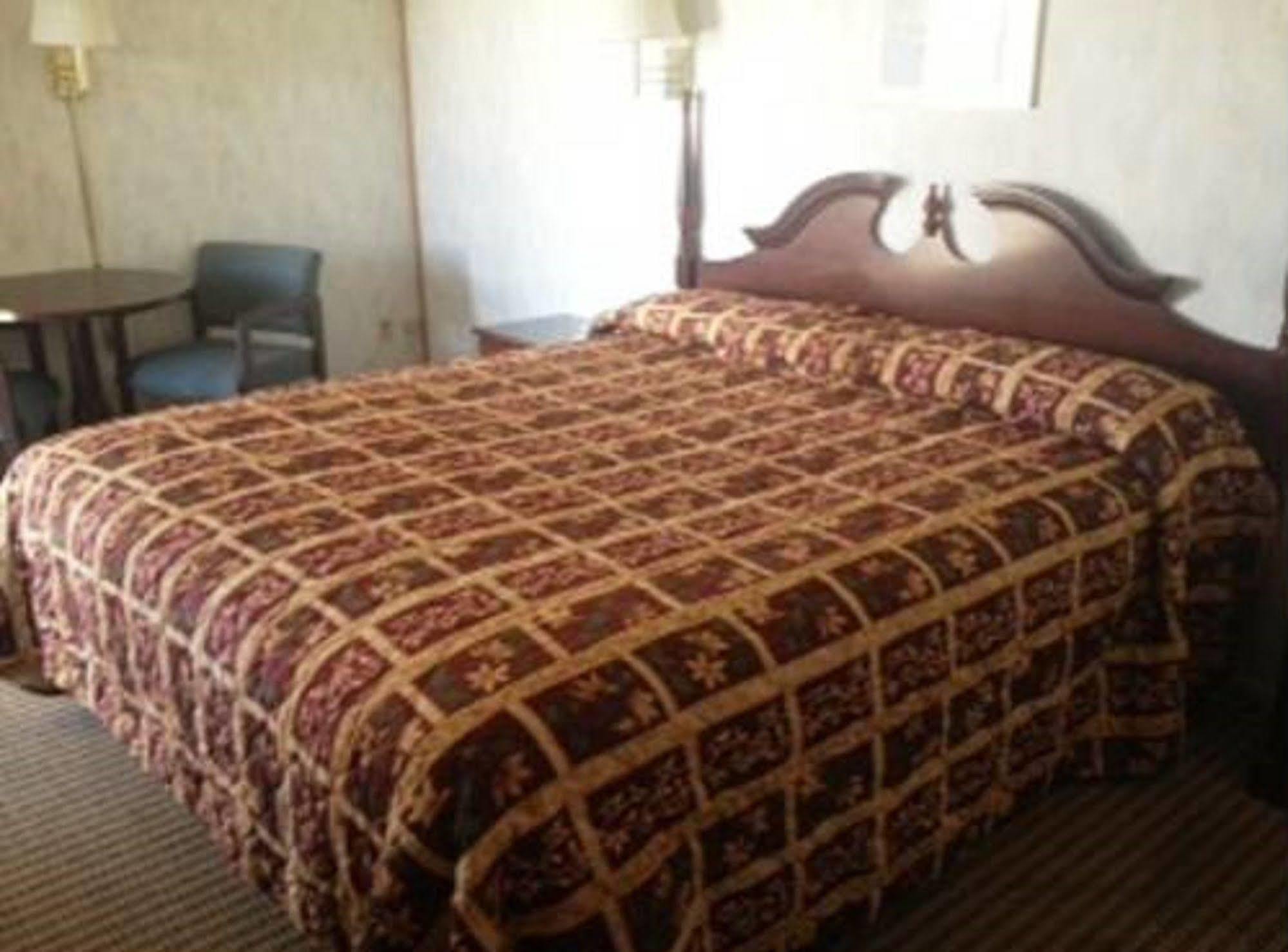 Thunderbird Motel Bishop Buitenkant foto
